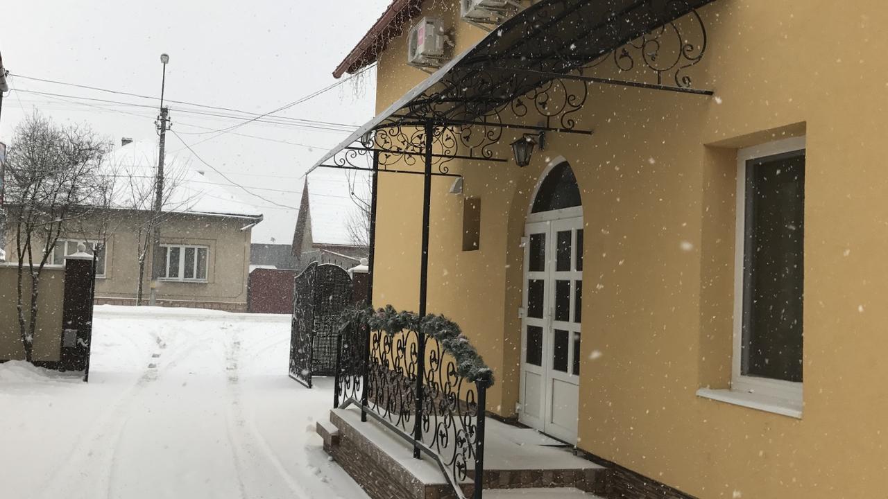 Міні Готель Вілла Вікторія Beregszász Kültér fotó